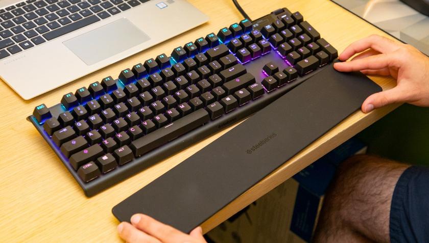 teclado gaming profesional SteelSeries Apex Pro