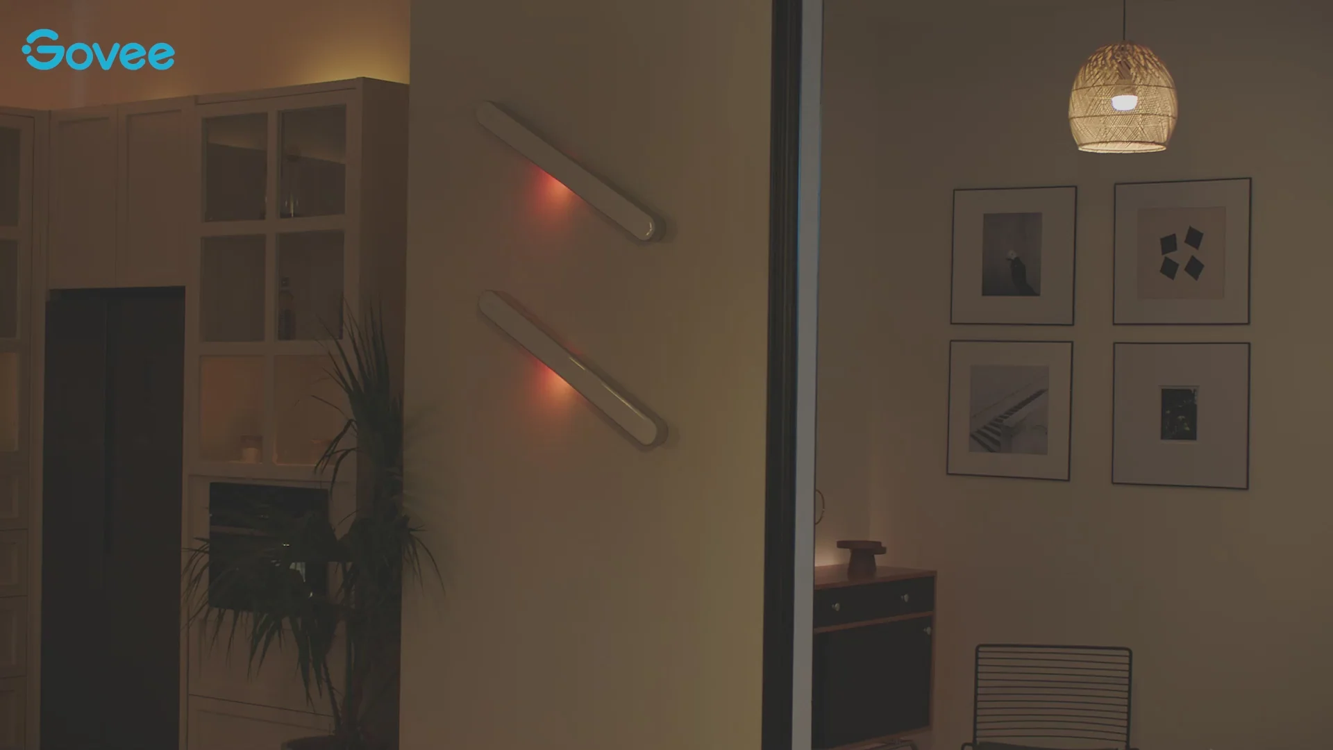 Tecnología que brilla más: Análisis completo de la lámpara inteligente Wall Sconce de Govee Iluminando el futuro: Visión general de la nueva lámpara inteligente Govee's Wall Sconce